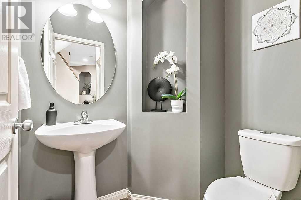 Single Family House for Sale in  Auburn Bay Court SE Auburn Bay Calgary 