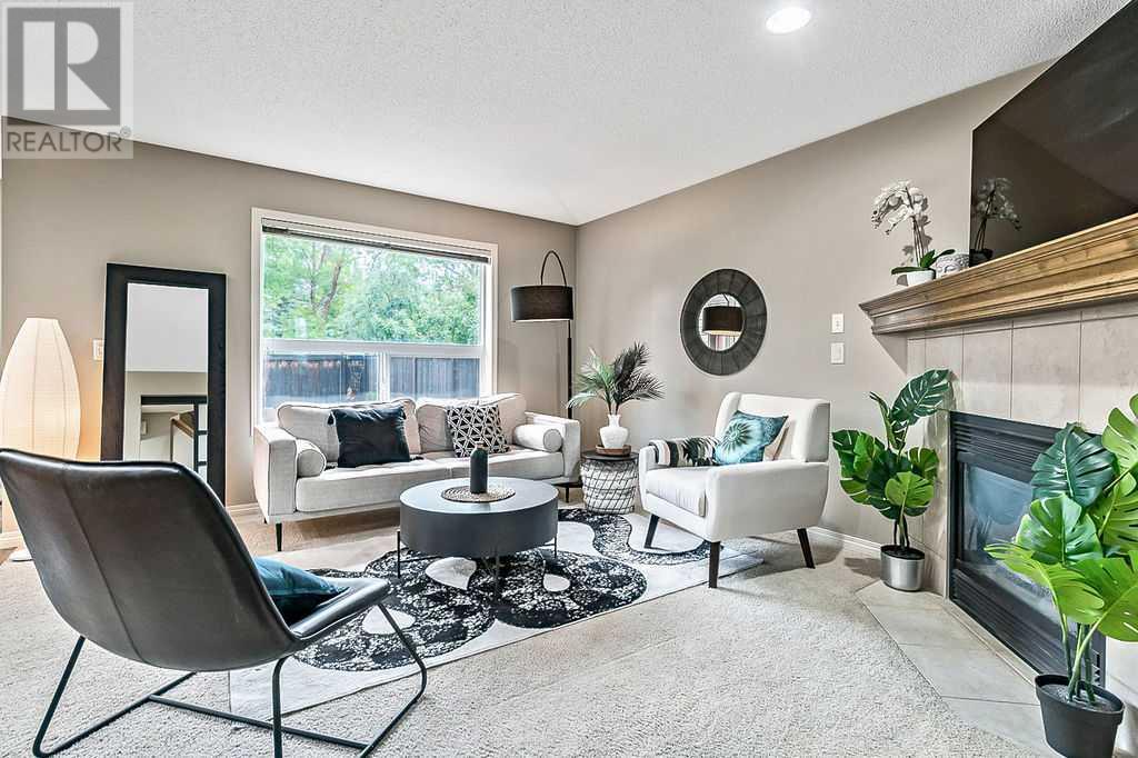Single Family House for Sale in  Auburn Bay Court SE Auburn Bay Calgary 