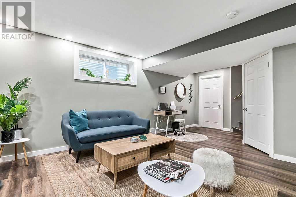 Single Family House for Sale in  Auburn Bay Court SE Auburn Bay Calgary 
