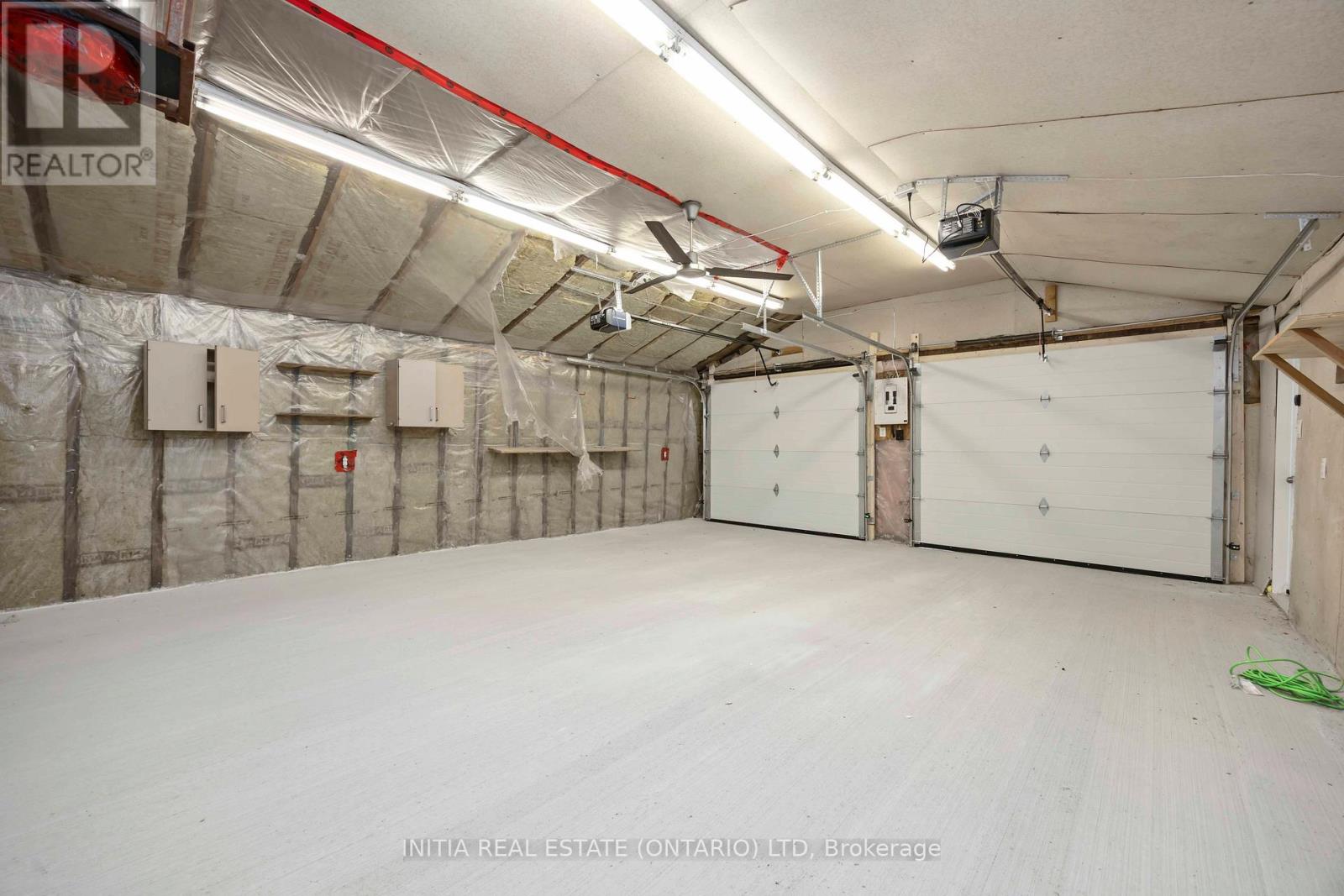 Photo 24 of 136 Chestnut Avenue, Sarnia ON