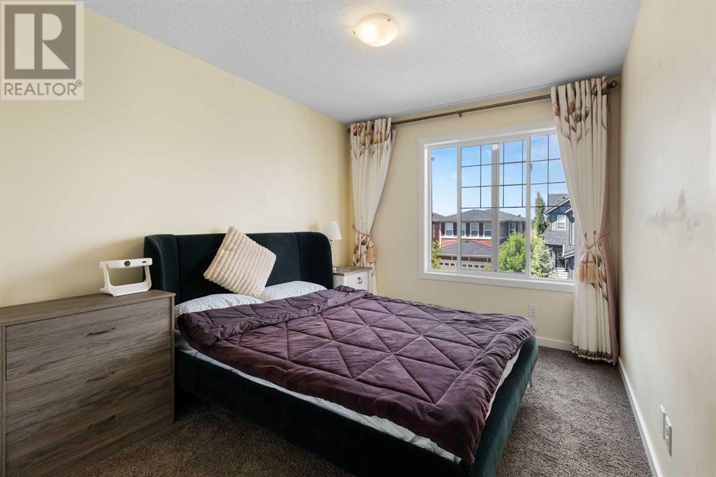 Single Family House for Sale in  Evansridge Crescent NW Evanston Calgary 