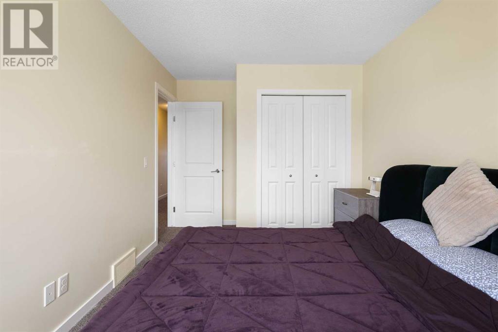 Single Family House for Sale in  Evansridge Crescent NW Evanston Calgary 
