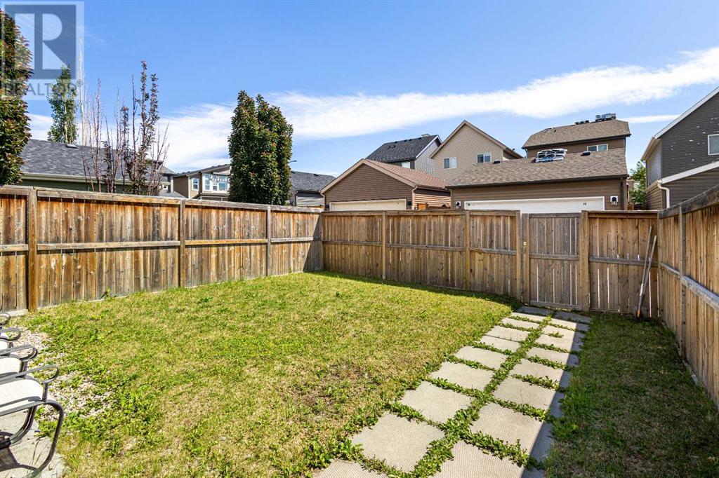 Single Family House for Sale in  Evansridge Crescent NW Evanston Calgary 