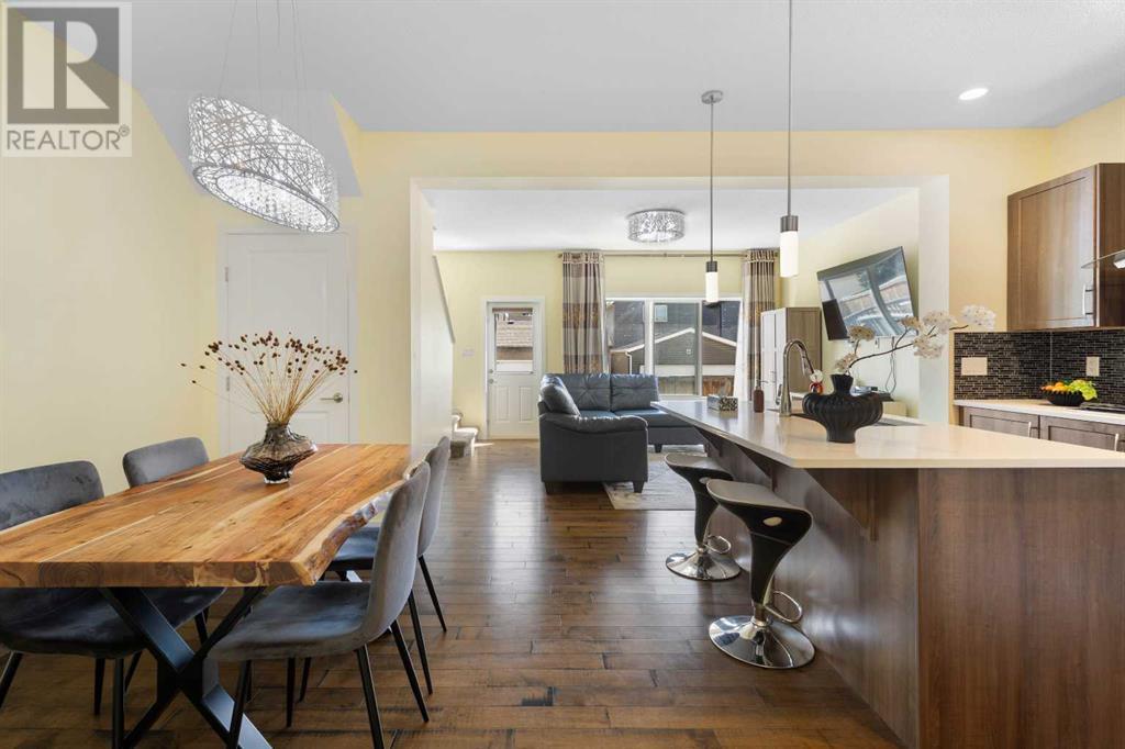 Single Family House for Sale in  Evansridge Crescent NW Evanston Calgary 