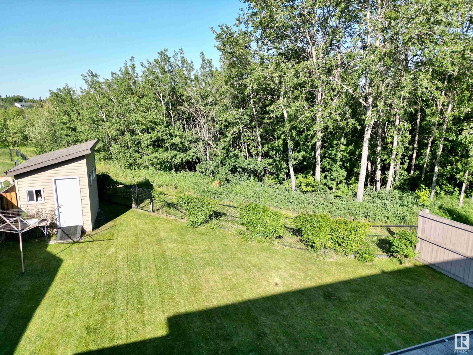 Photo 32 of 57 Homestead Crescent Nw, Edmonton AB