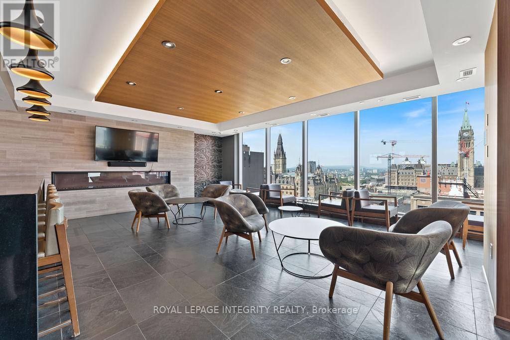 Photo 17 of 802 101 Queen Street, Ottawa ON