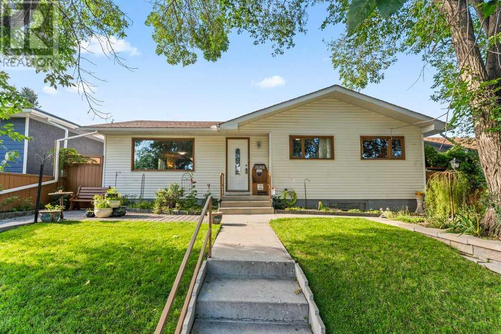 6920 Hunterbow Crescent NW, Calgary, Alberta