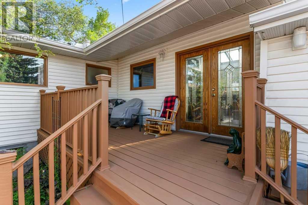 Single Family House Bungalow for Sale in  Hunterbow Crescent NW Huntington Hills Calgary 