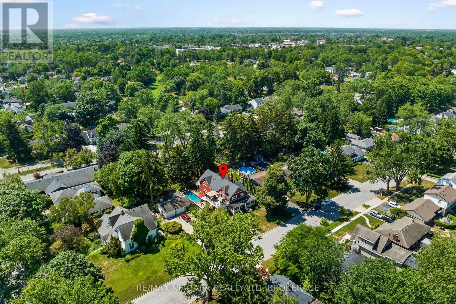Photo 24 of 87 Norway Avenue, Welland ON