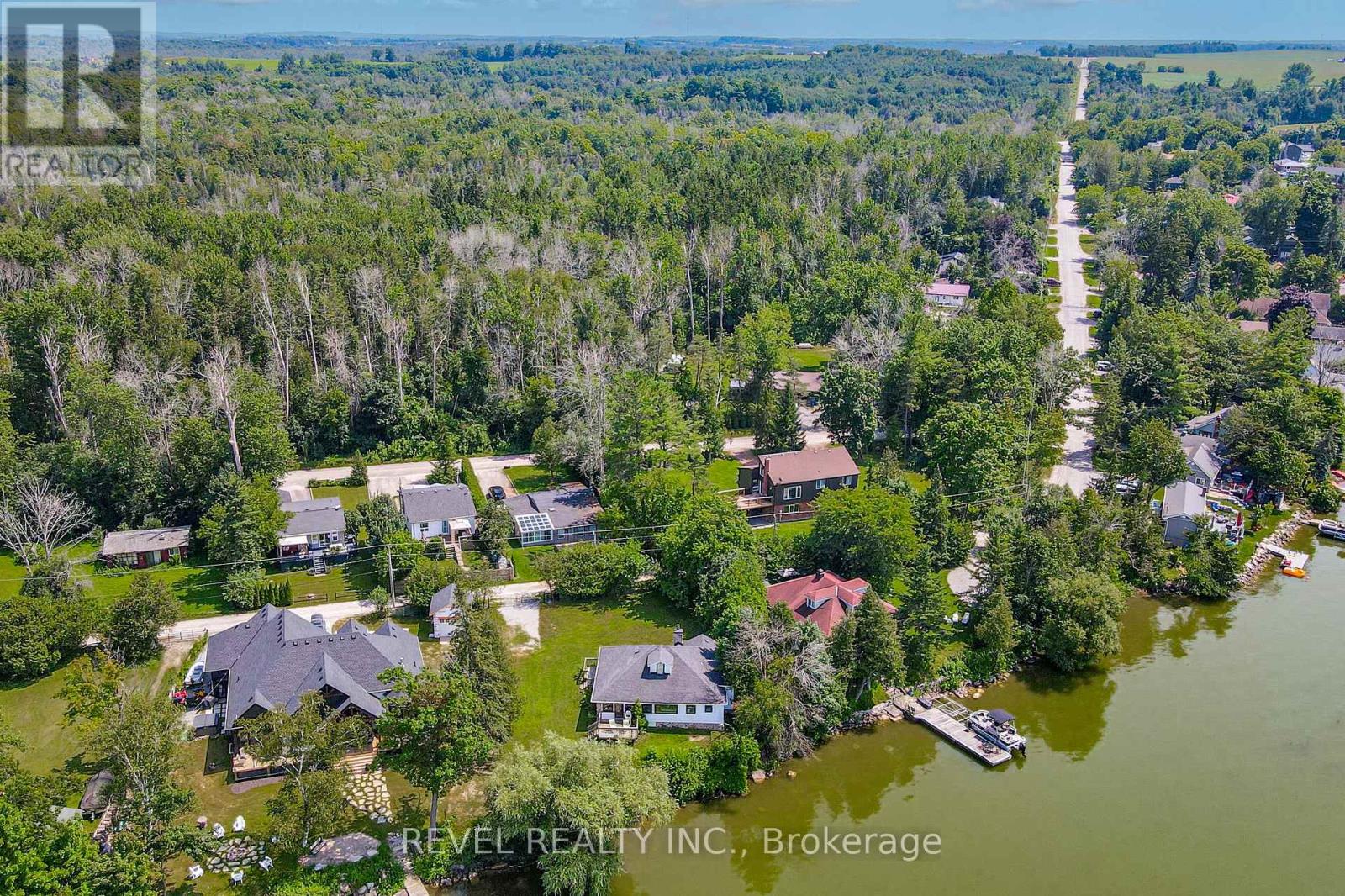 Photo 36 of 8 Johnstone Lane, Scugog ON