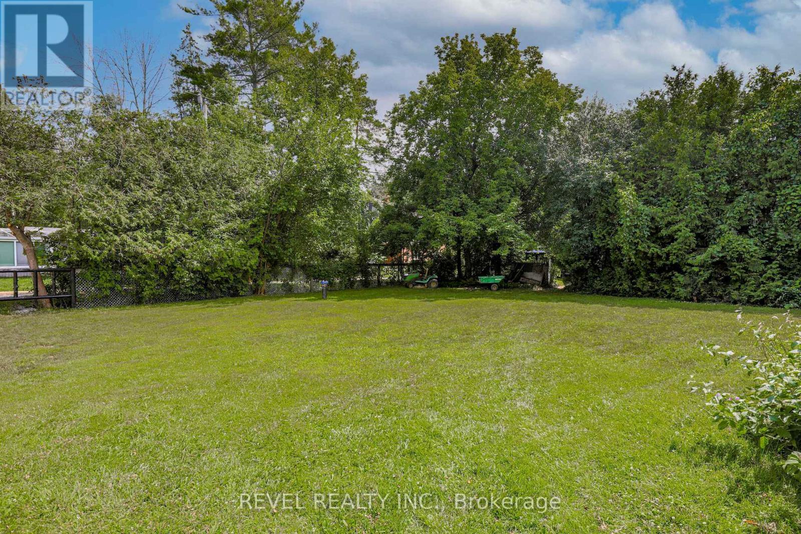 Photo 20 of 8 Johnstone Lane, Scugog ON