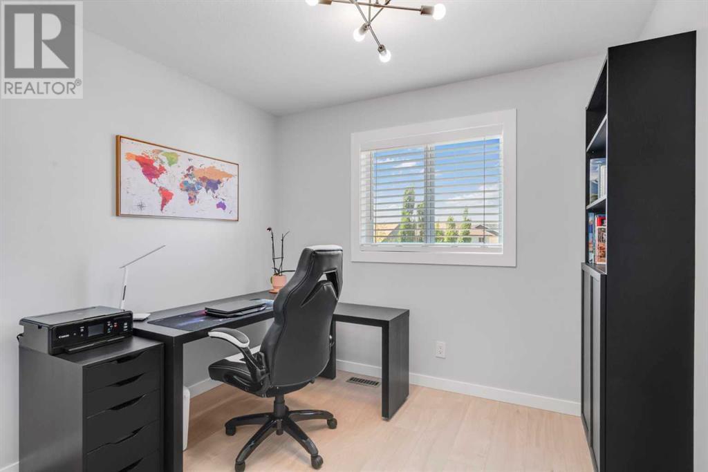 Single Family House for Sale in  Copperstone Gardens SE Copperfield Calgary 