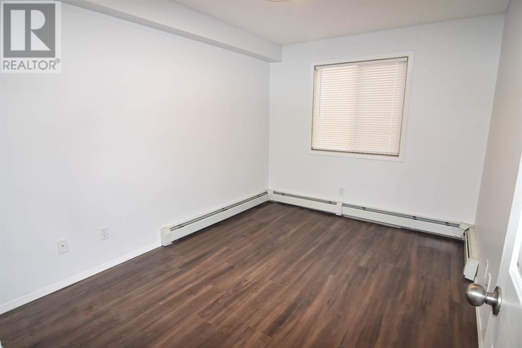 Single Family House for Sale in   Bridlecrest Drive SW Bridlewood Calgary 
