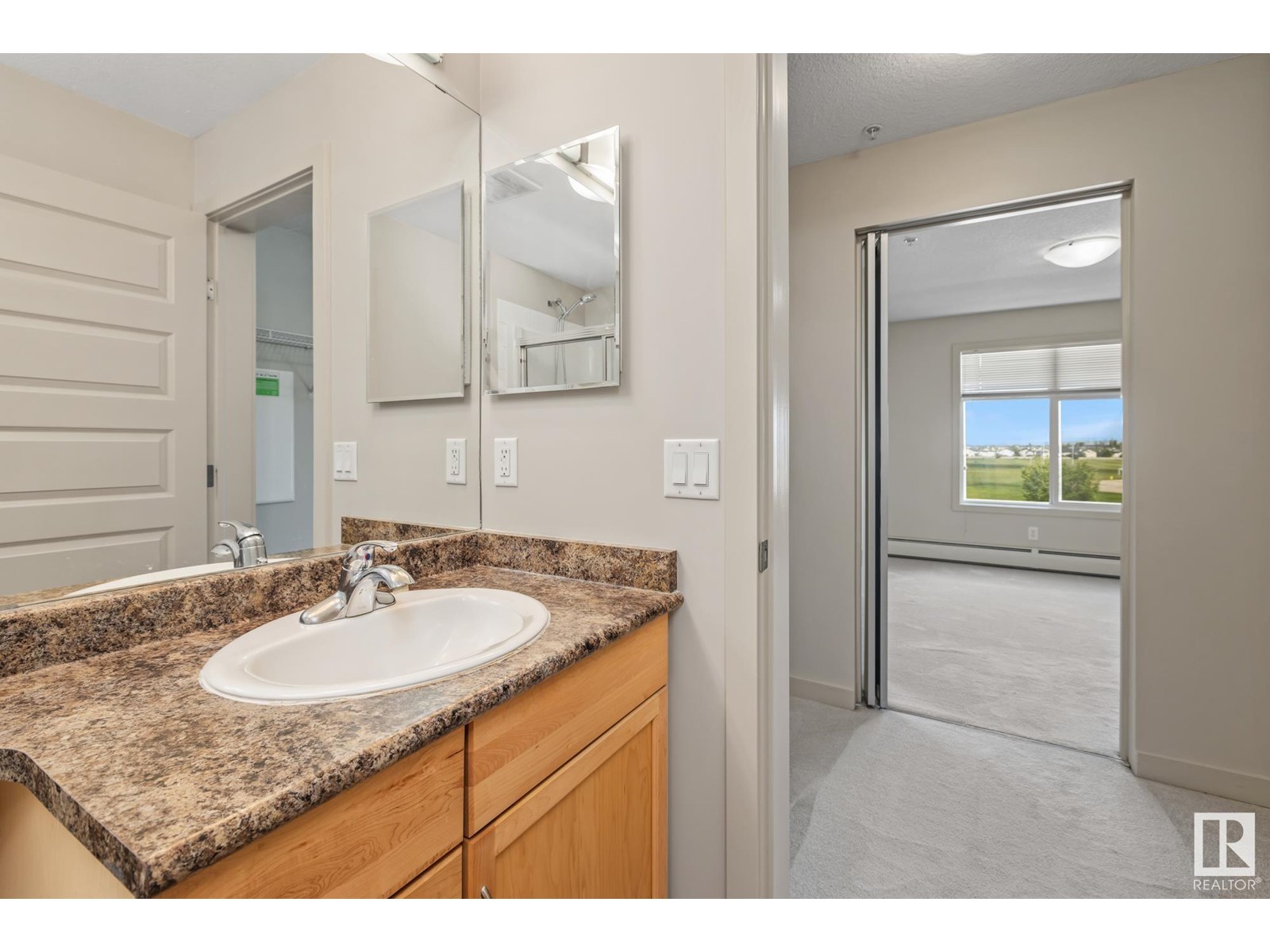 Photo 31 of 313 11615 Ellerslie Rd Sw, Edmonton AB
