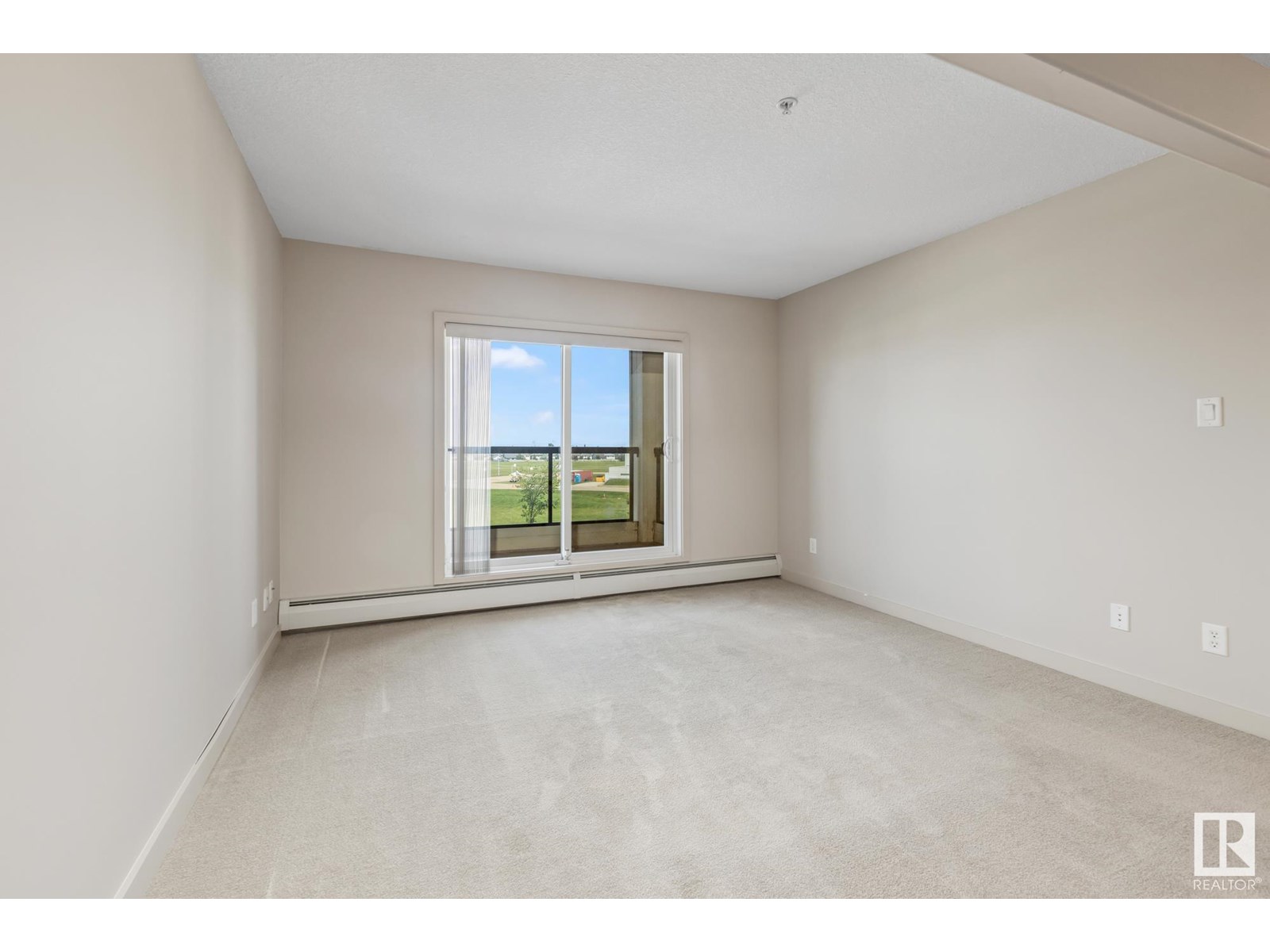 Photo 17 of 313 11615 Ellerslie Rd Sw, Edmonton AB