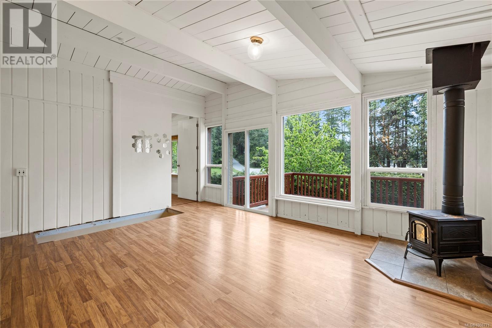 255 Ricardo Rd, Gabriola Island