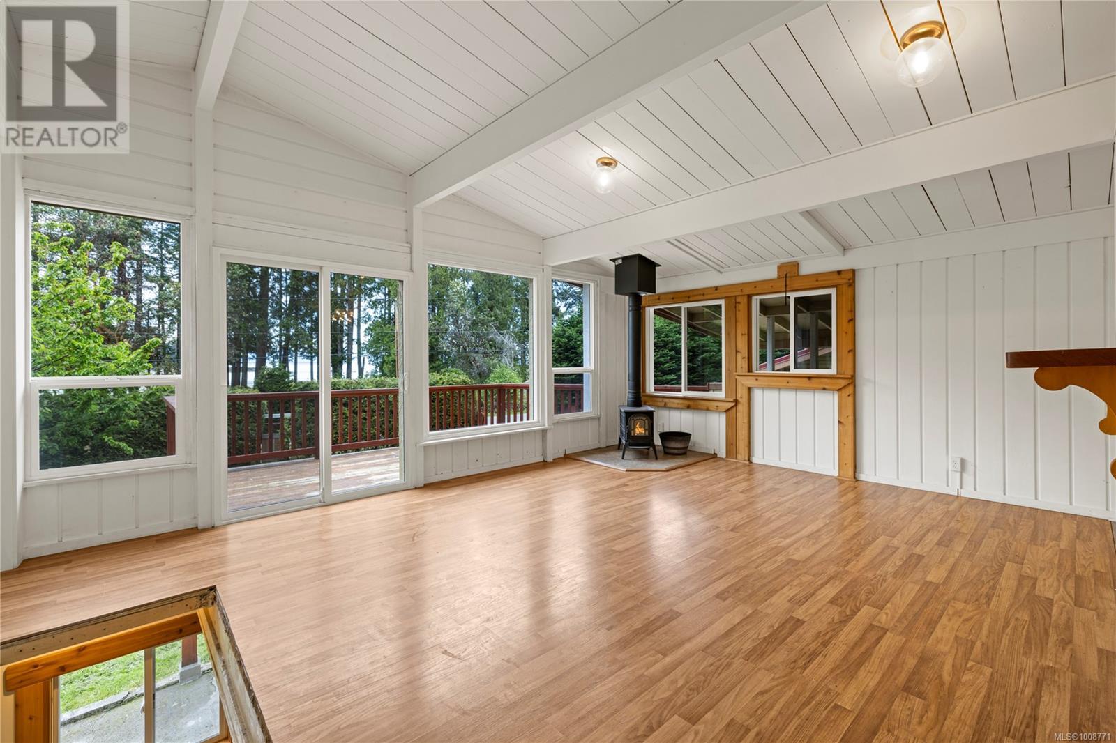 255 Ricardo Rd, Gabriola Island