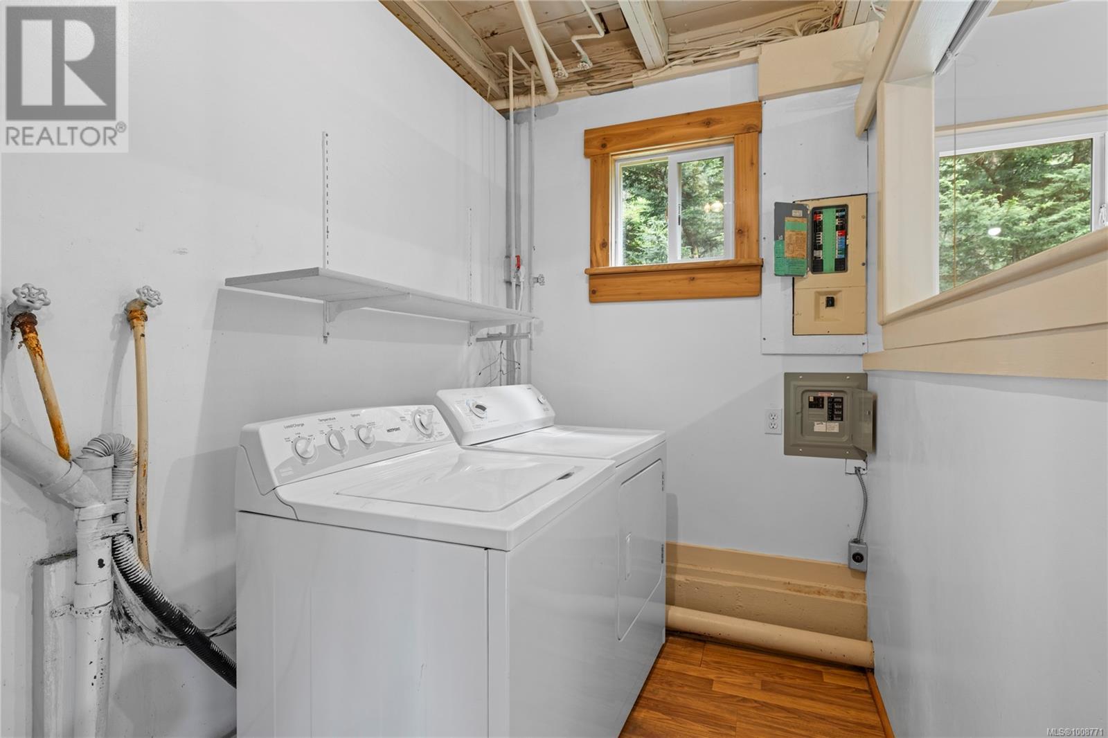 255 Ricardo Rd, Gabriola Island
