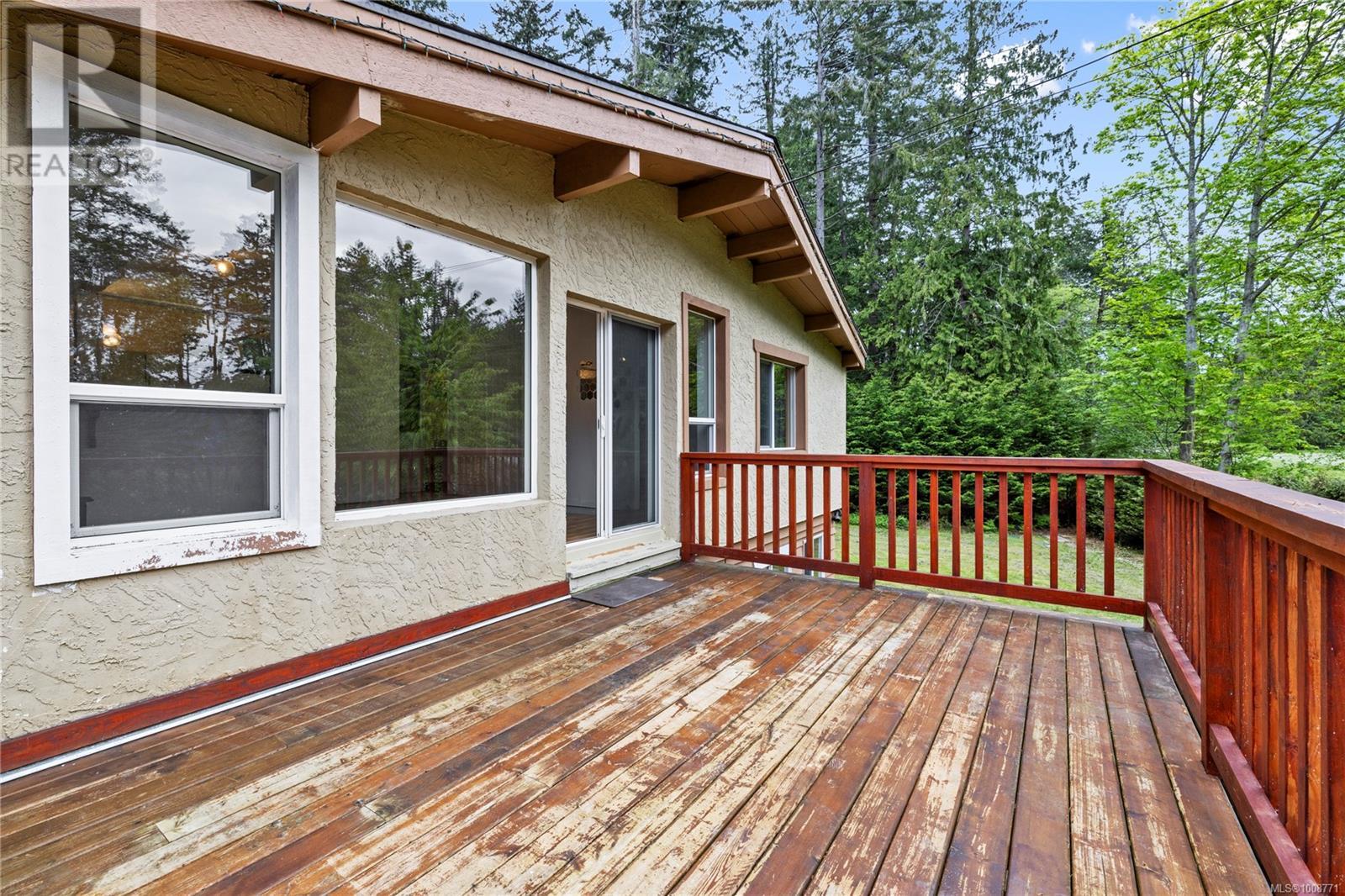 255 Ricardo Rd, Gabriola Island