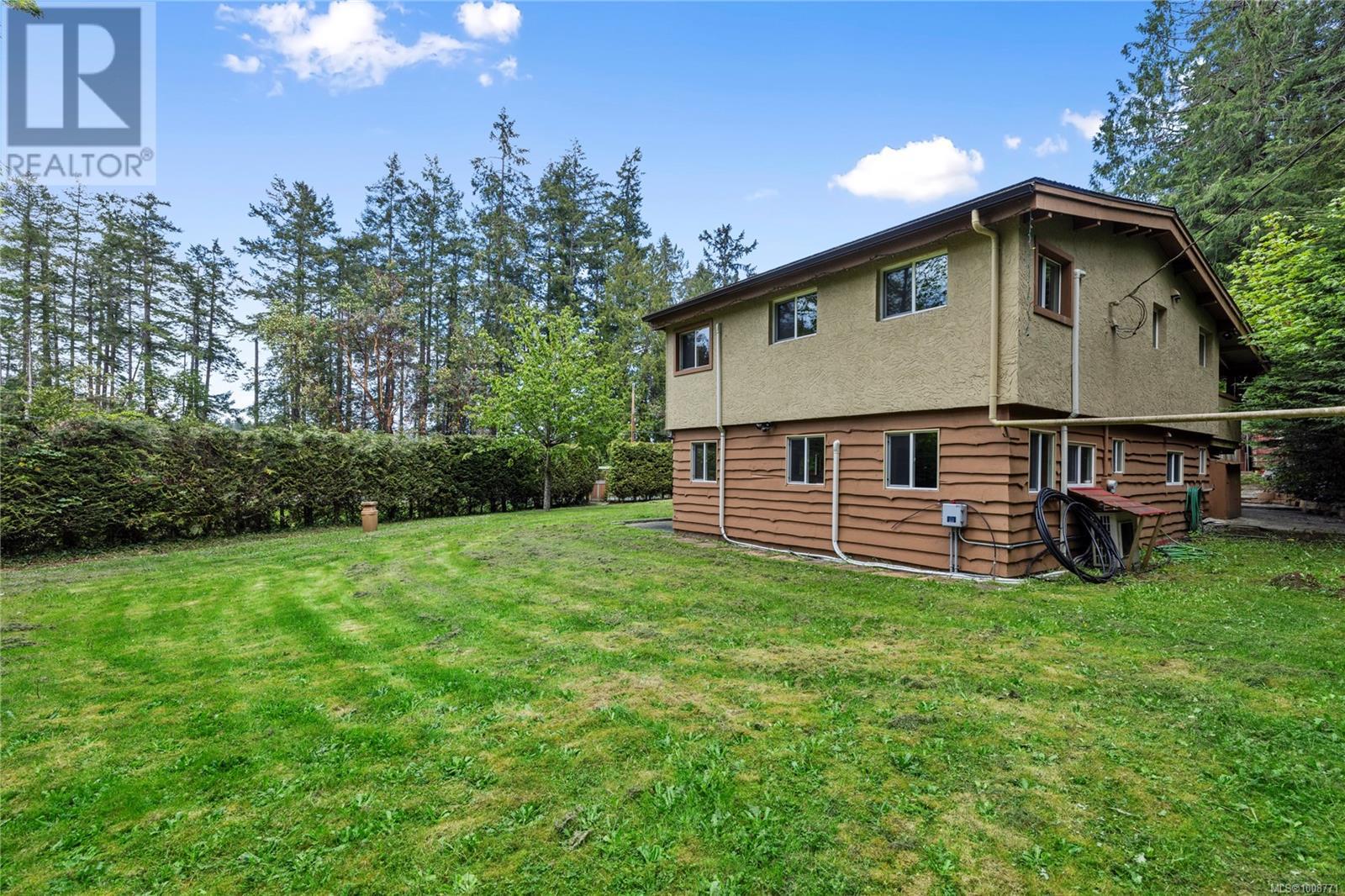 255 Ricardo Rd, Gabriola Island