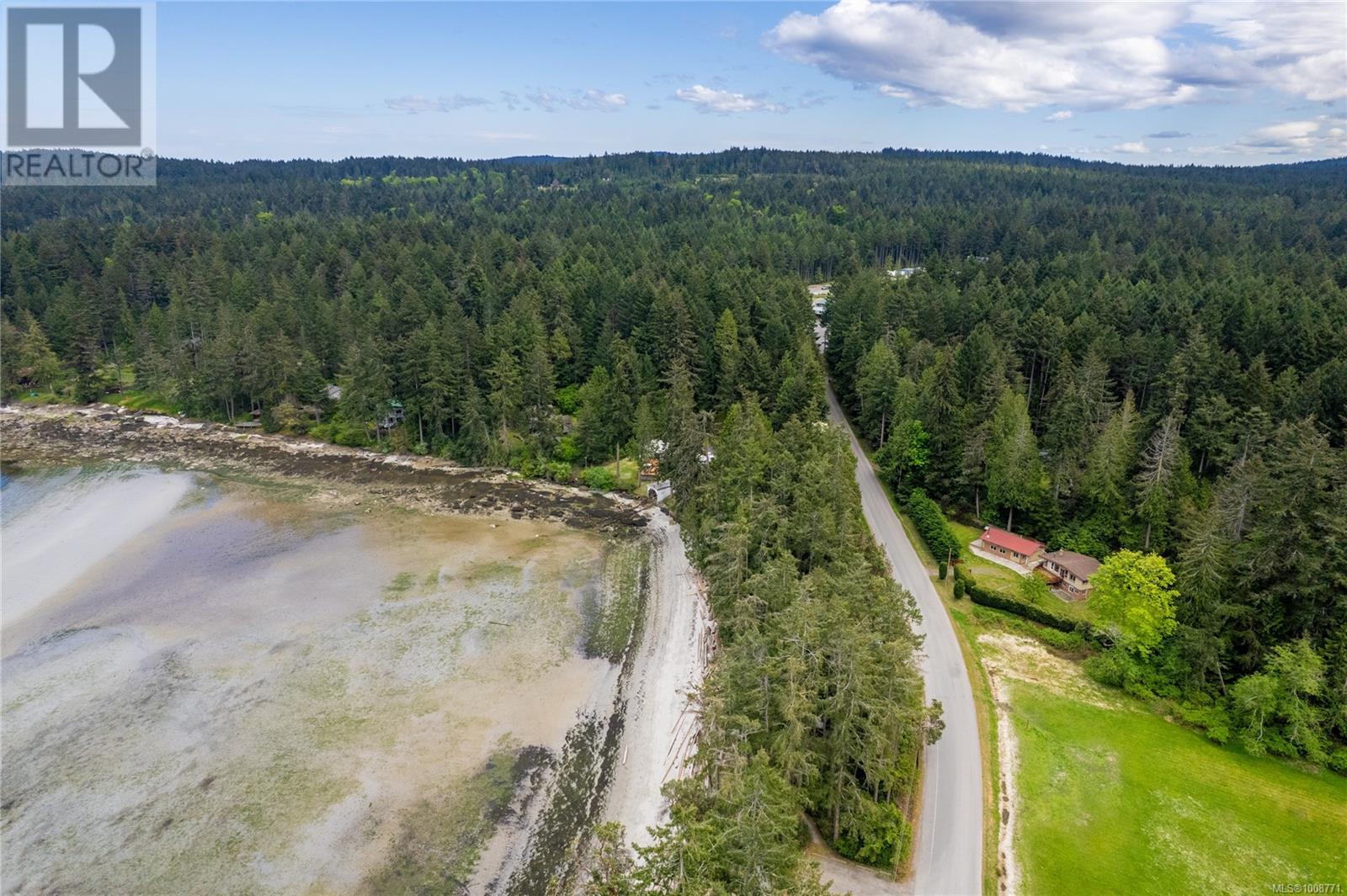 255 Ricardo Rd, Gabriola Island