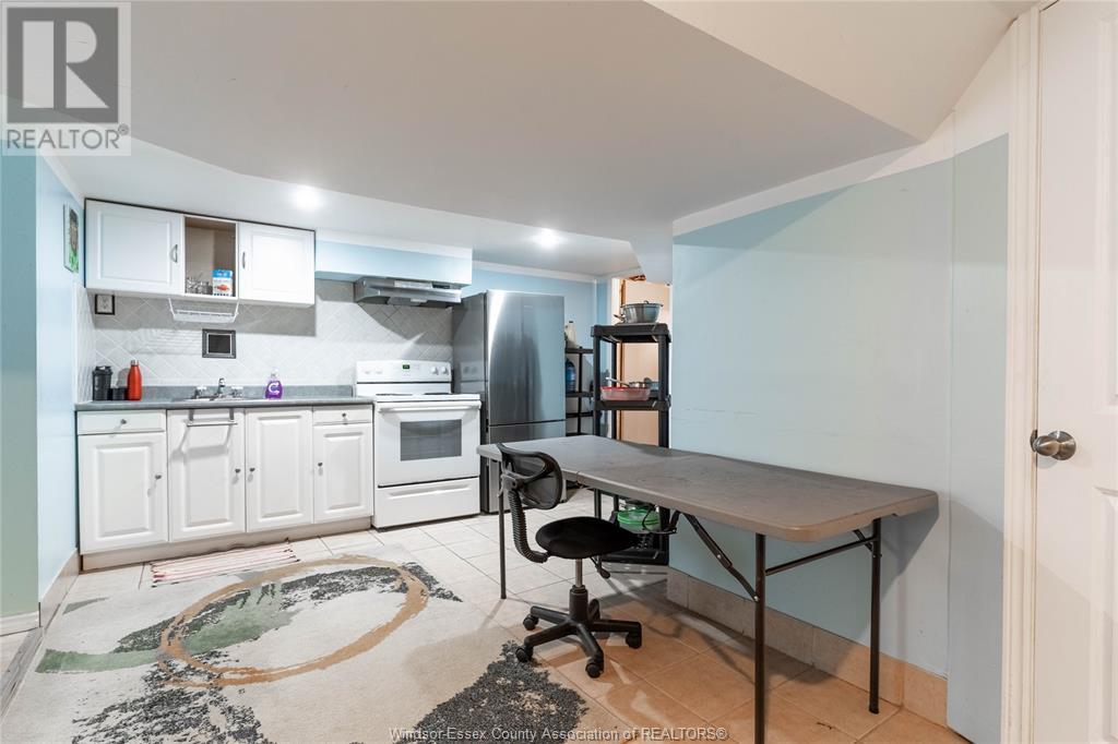 Photo 22 of 562 Dougall, Windsor ON