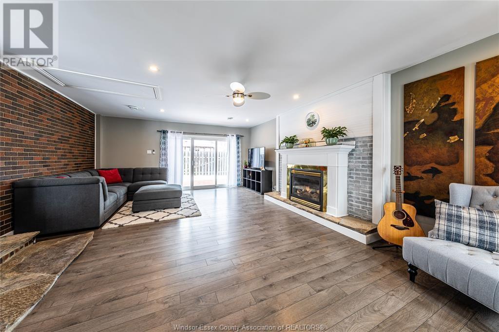 Photo 9 of 3173 Sussex Court, Windsor ON