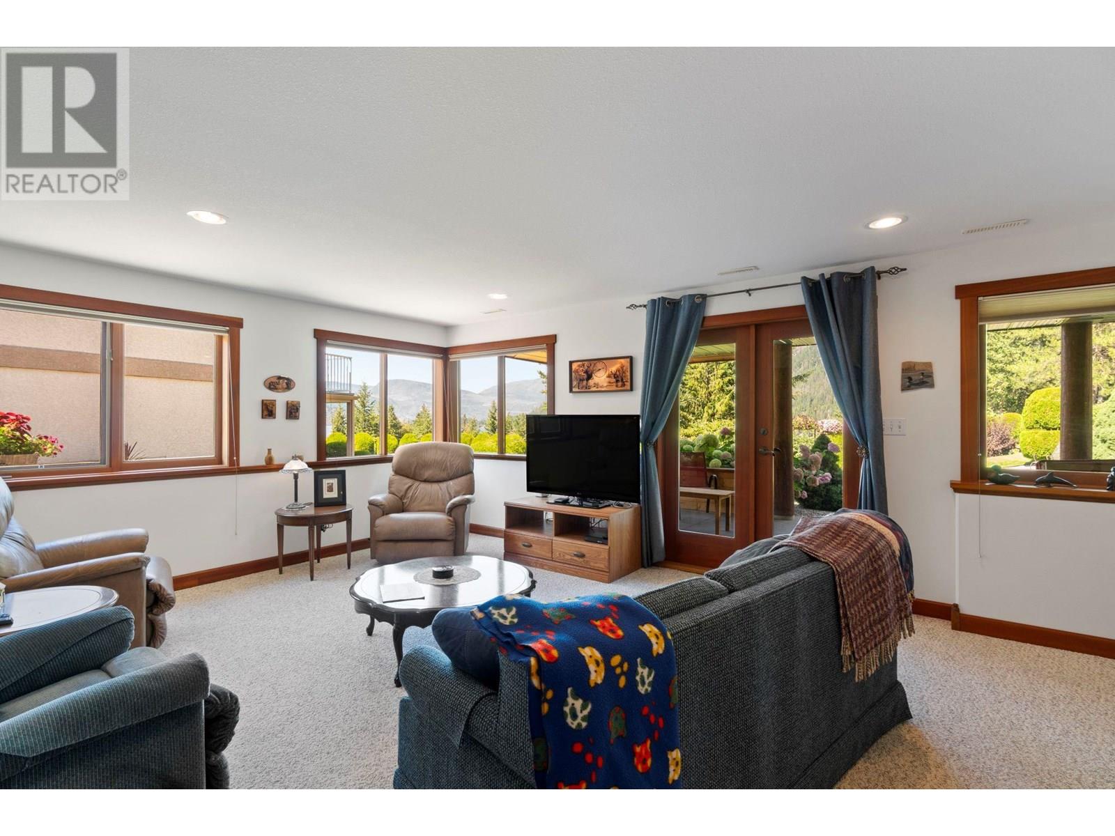 Photo 39 of 2681 Doebert Road, Blind Bay BC