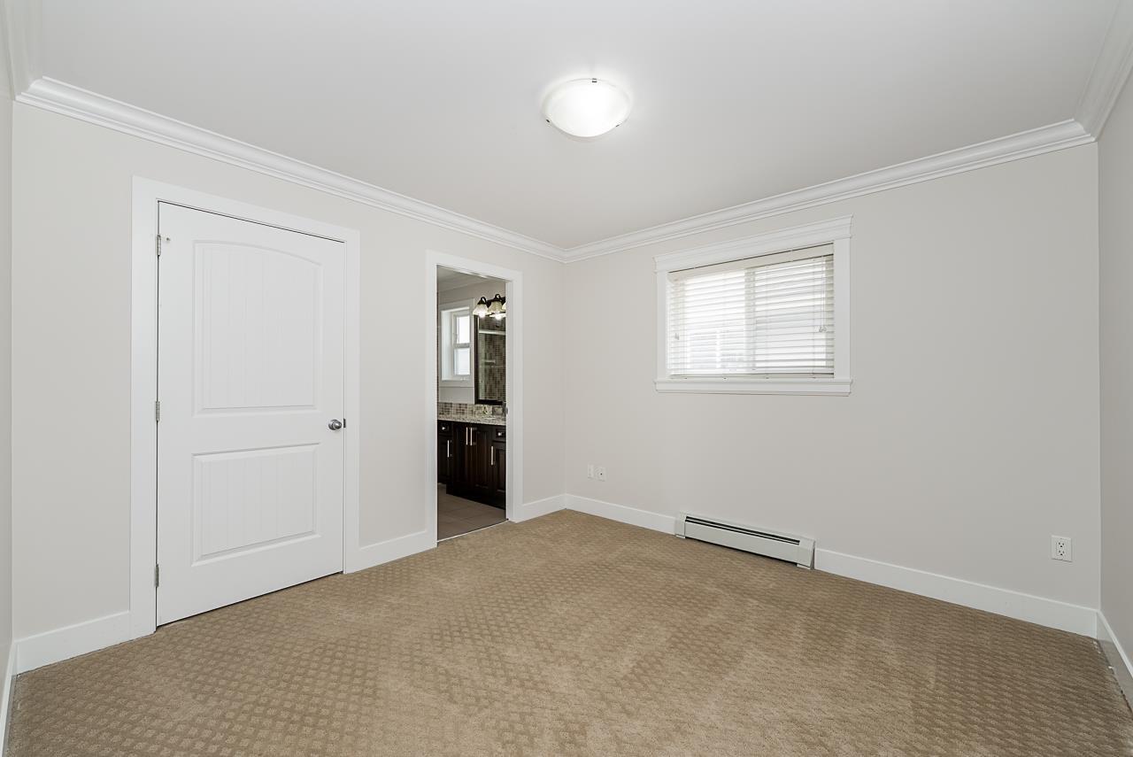 Photo 25 of 16785 58 B Avenue, Surrey BC