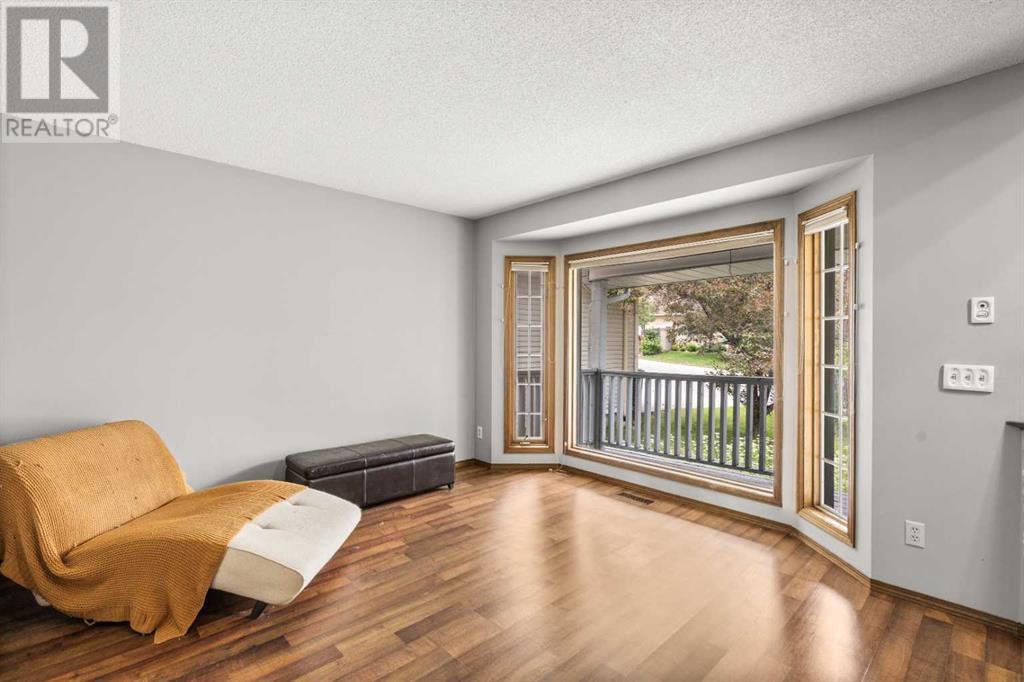 Single Family House for Sale in  Christie Park Hill SW Christie Park Calgary 