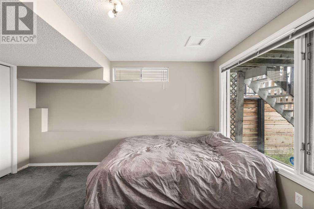 Single Family House for Sale in  Christie Park Hill SW Christie Park Calgary 