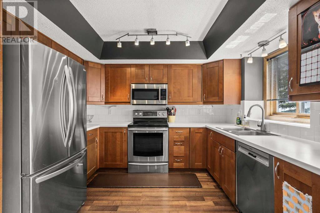 Single Family House for Sale in  Christie Park Hill SW Christie Park Calgary 