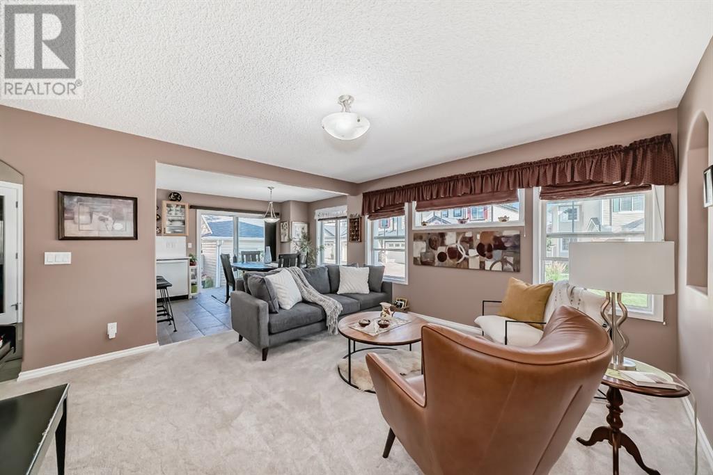 Single Family House for Sale in  Royal Birch Mount NW Royal Oak Calgary 