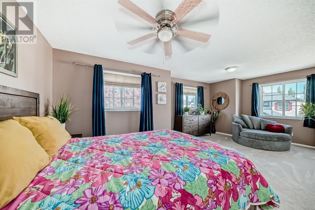 Single Family House for Sale in  Royal Birch Mount NW Royal Oak Calgary 