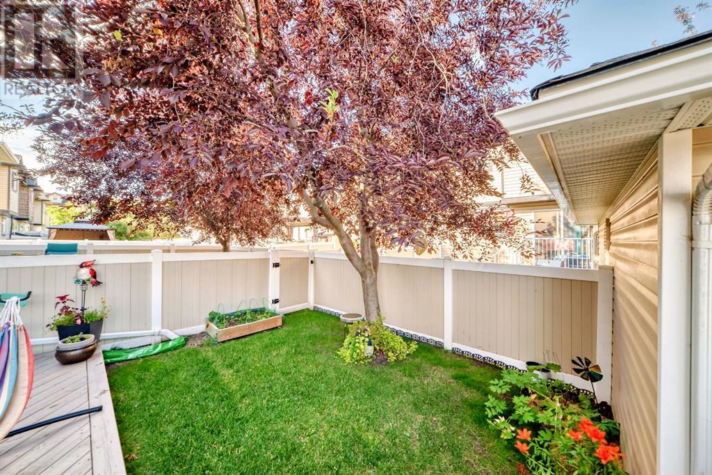 Single Family House for Sale in  Royal Birch Mount NW Royal Oak Calgary 