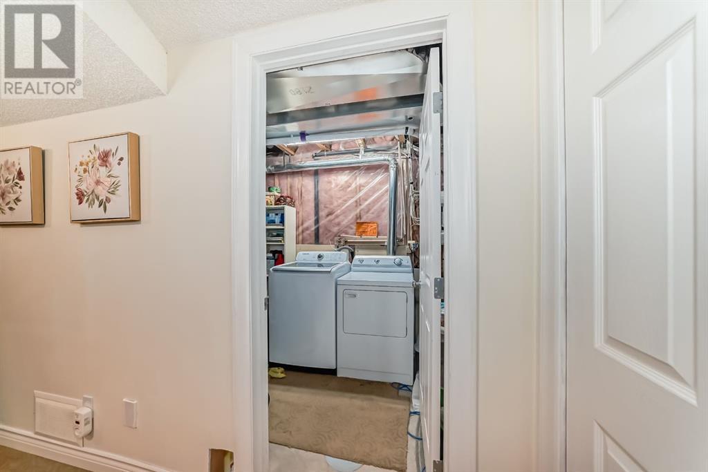 Single Family House for Sale in  Royal Birch Mount NW Royal Oak Calgary 