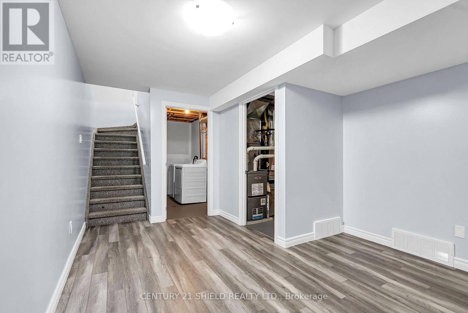Photo 7 of 225 Third Street W, Cornwall ON