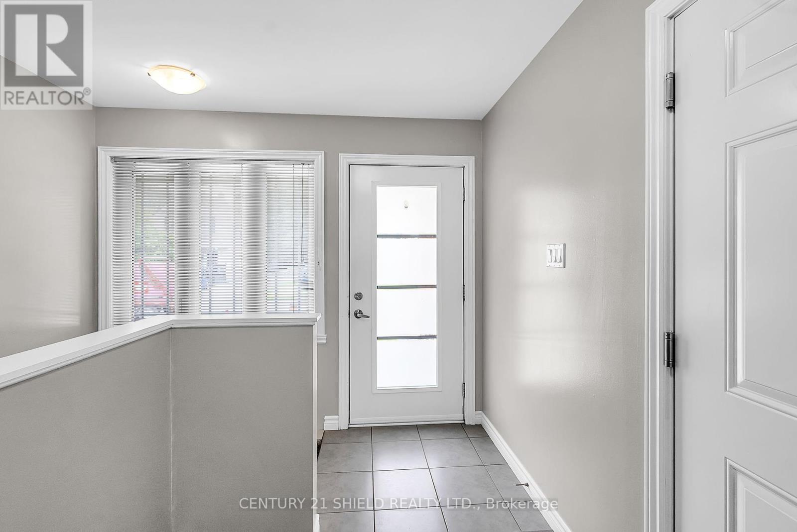 Photo 20 of 225 Third Street W, Cornwall ON
