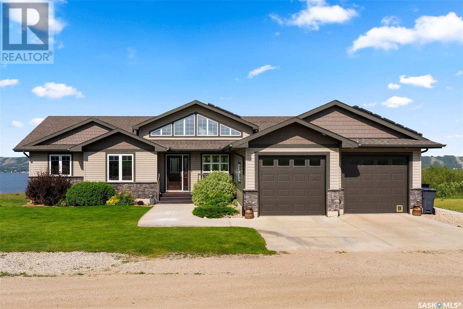 Photo 35 of 709 Saskatoon Drive, Katepwa Beach SK