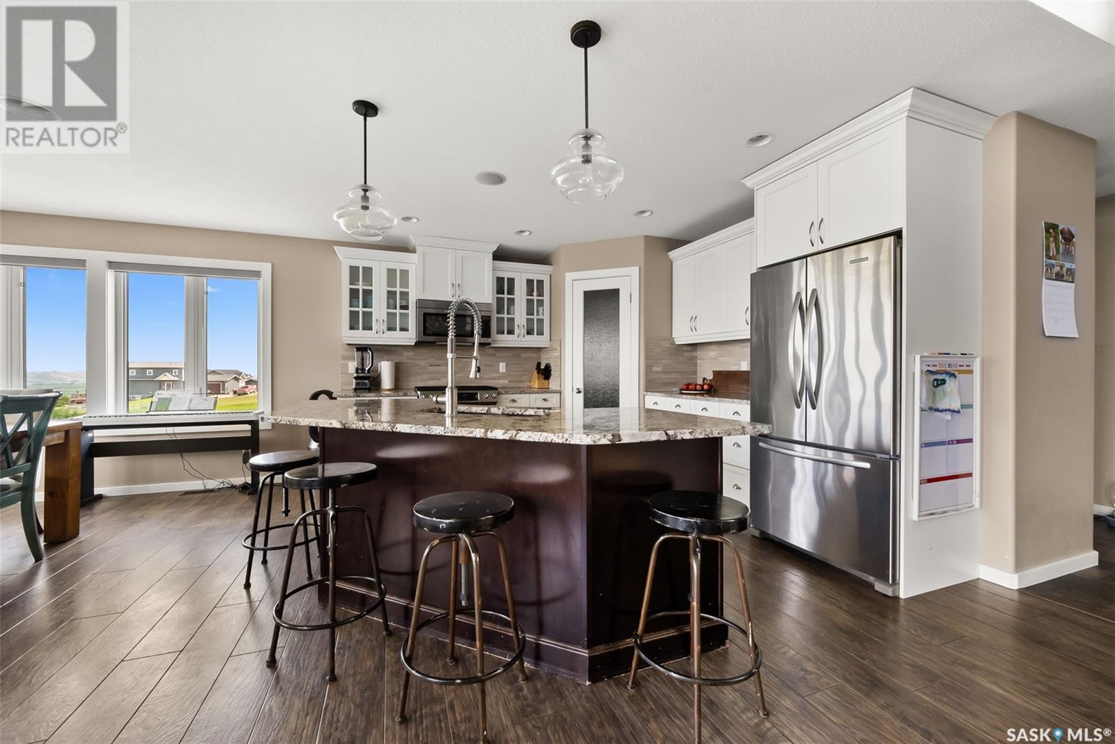 Photo 11 of 709 Saskatoon Drive, Katepwa Beach SK