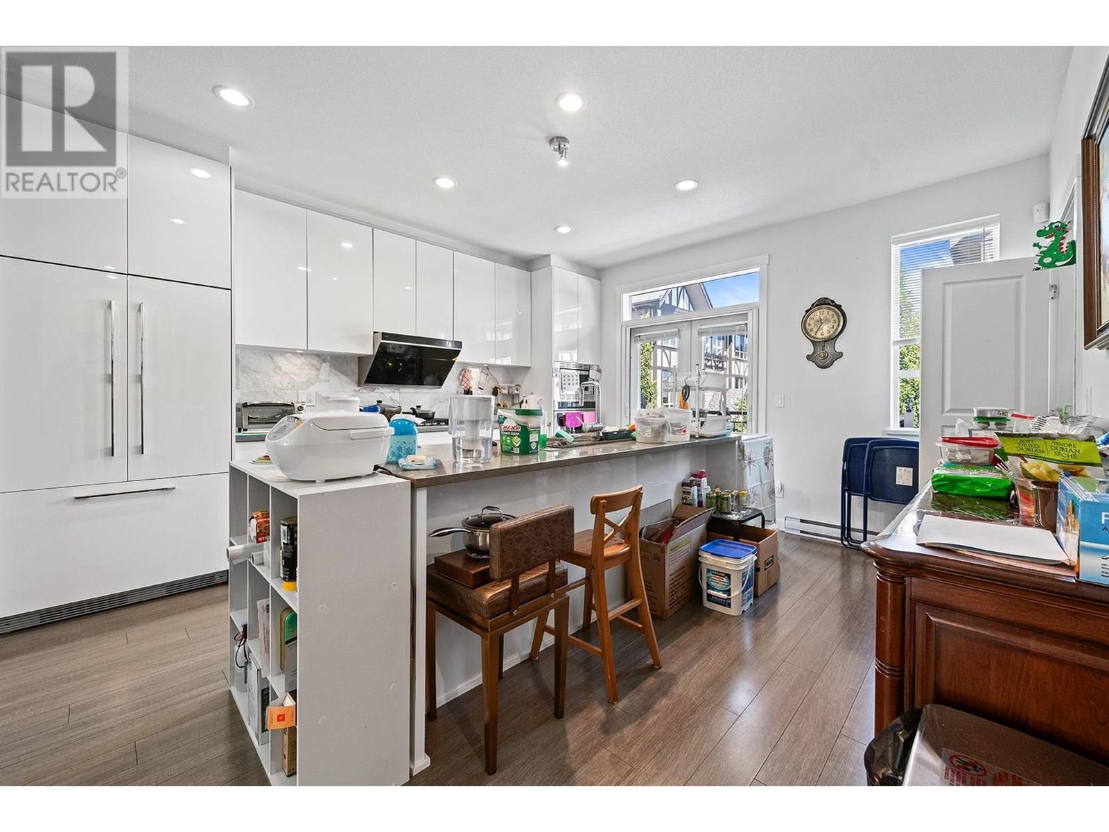 Photo 13 of 104 10388 No 2 Road, Richmond BC