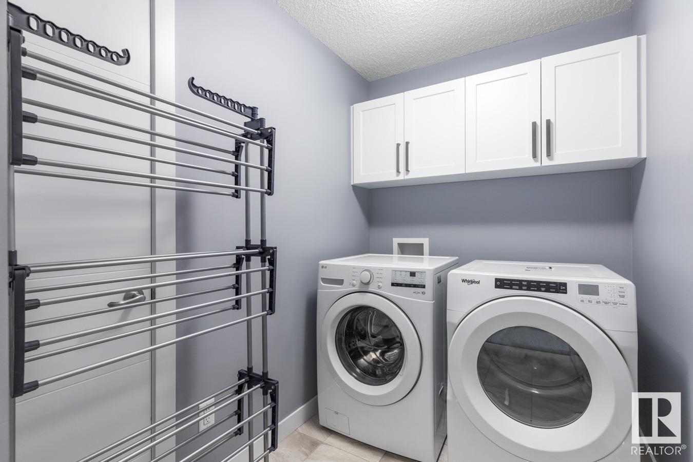 Photo 8 of 1009 Berg Pl, Leduc AB