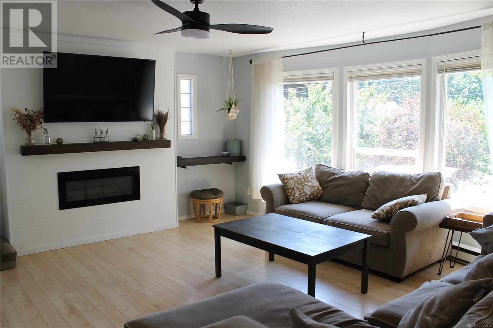 Photo 21 of 1227 Margaret Pl, Duncan BC
