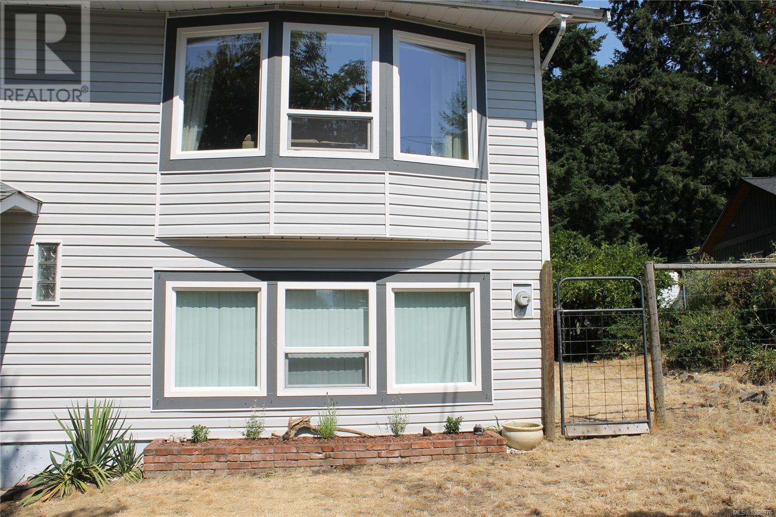 Photo 15 of 1227 Margaret Pl, Duncan BC