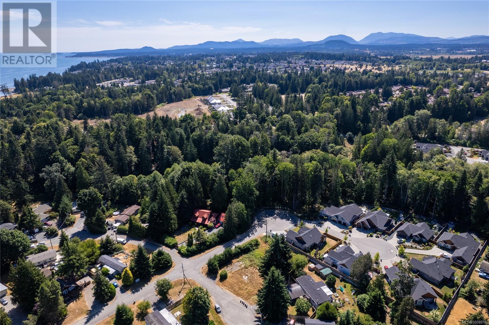 Photo 9 of 1574 River Cres, French Creek BC