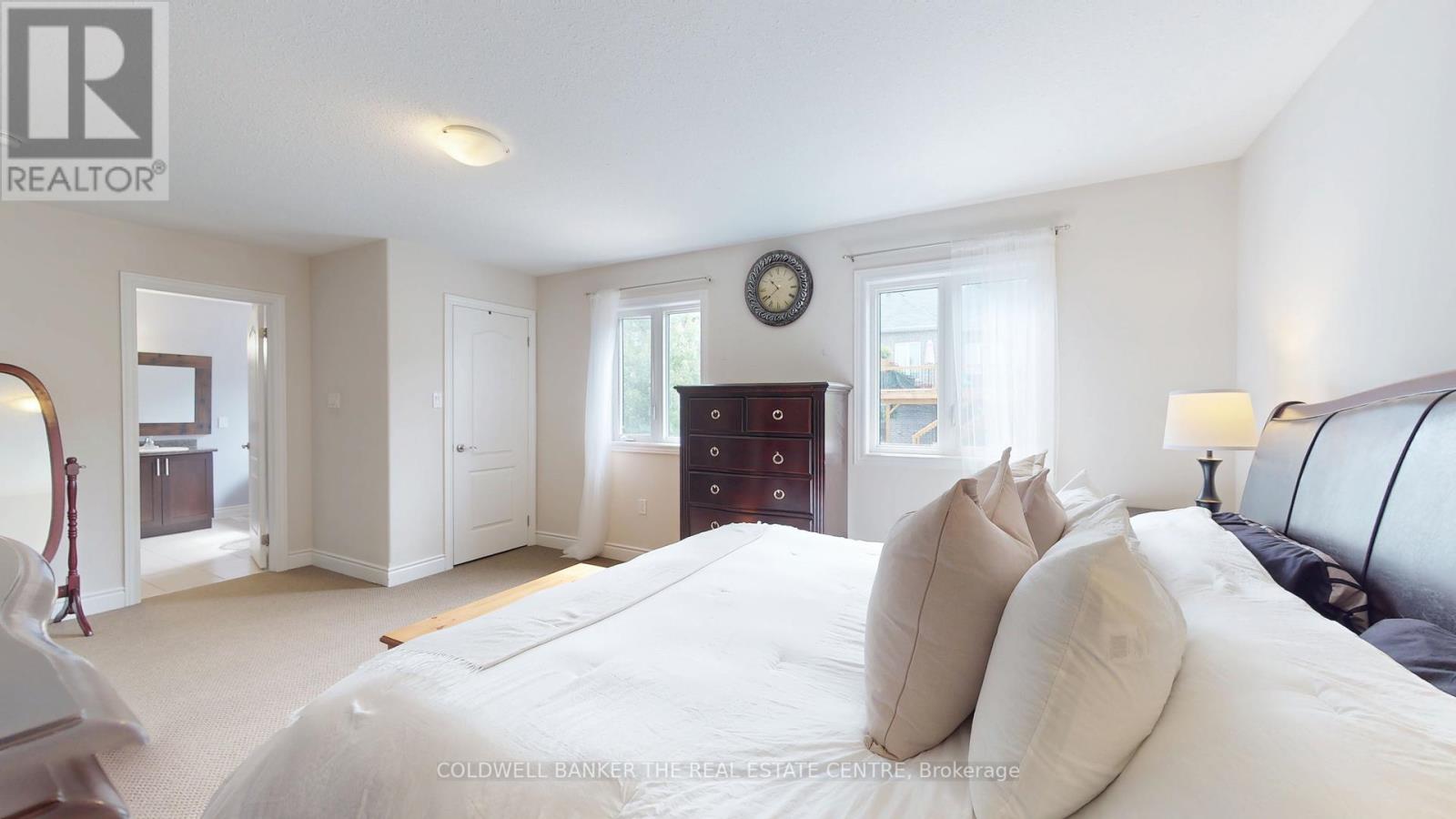 Photo 11 of 3086 Emperor Drive, Orillia ON
