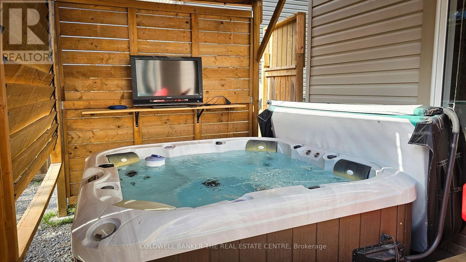 Photo 17 of 3086 Emperor Drive, Orillia ON