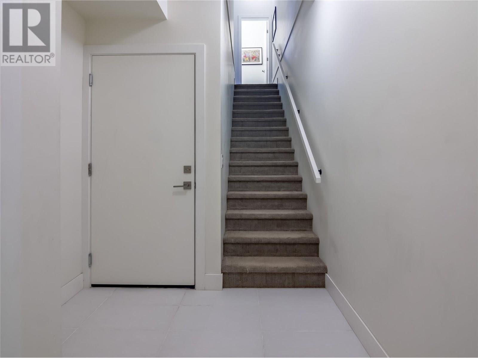 Photo 3 of 300 Drysdale Boulevard Unit 17, Kelowna BC
