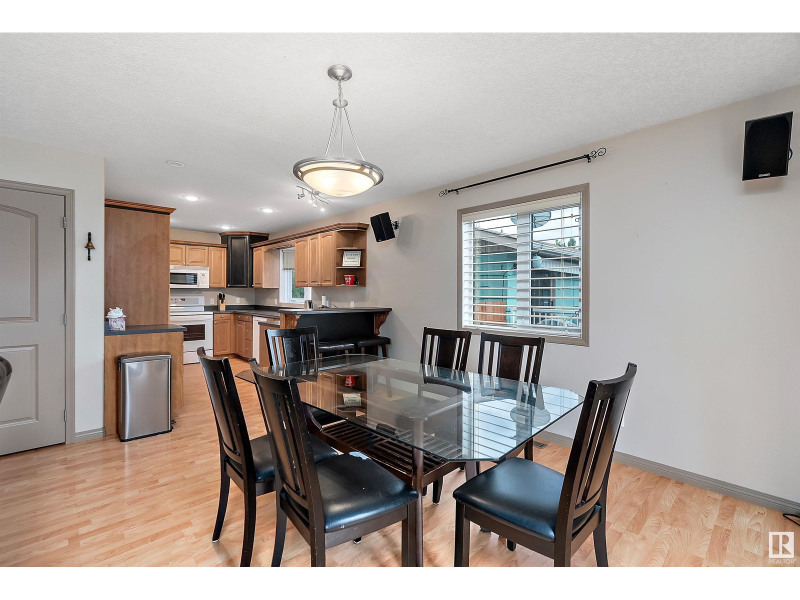 Photo 11 of 513 2nd Av, Rural Wetaskiwin County AB
