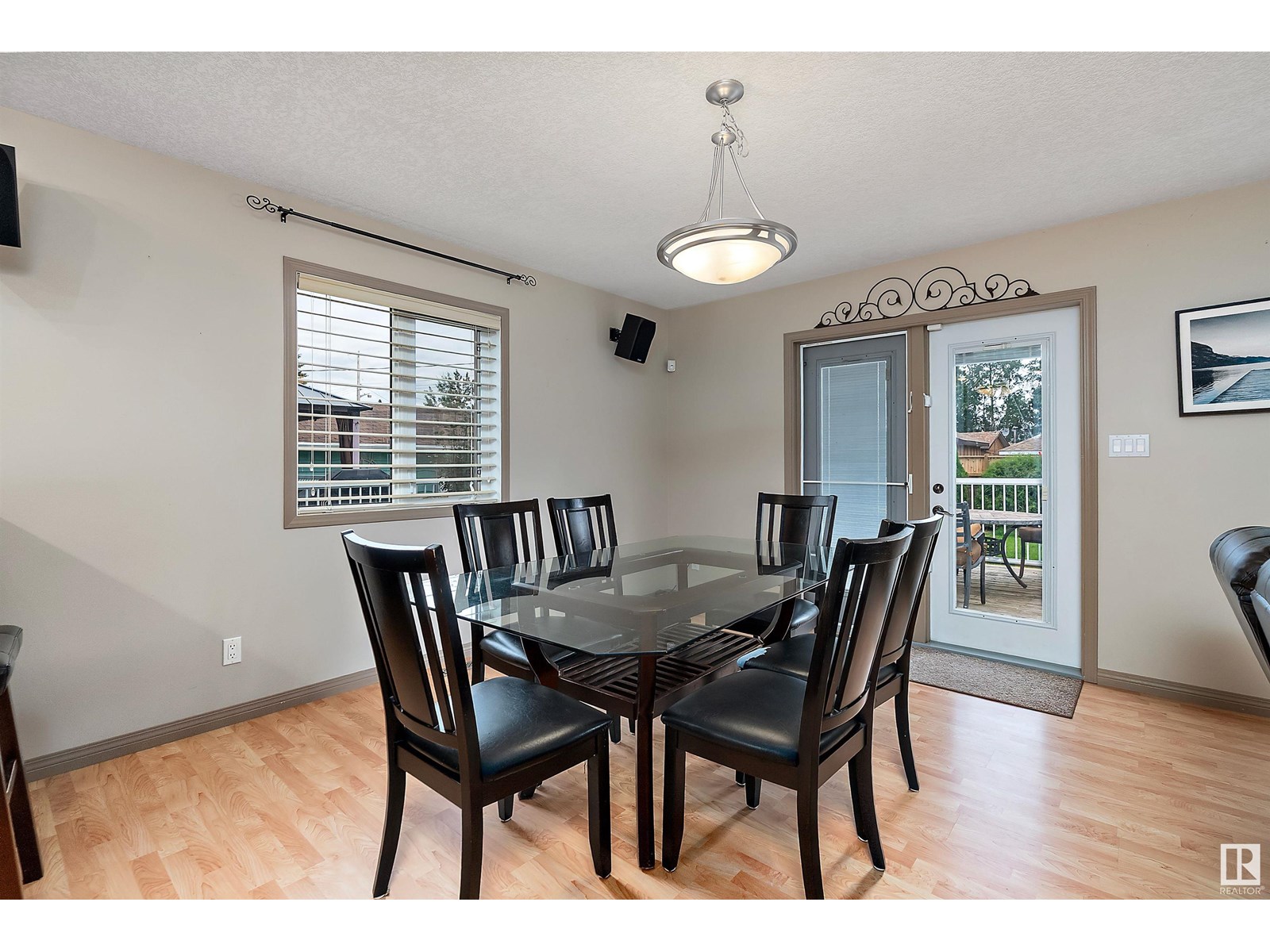 Photo 13 of 513 2nd Av, Rural Wetaskiwin County AB